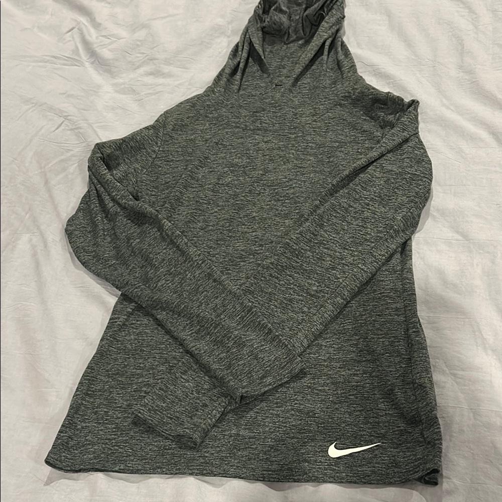 Nike Women's Gray Long Sleeve Top